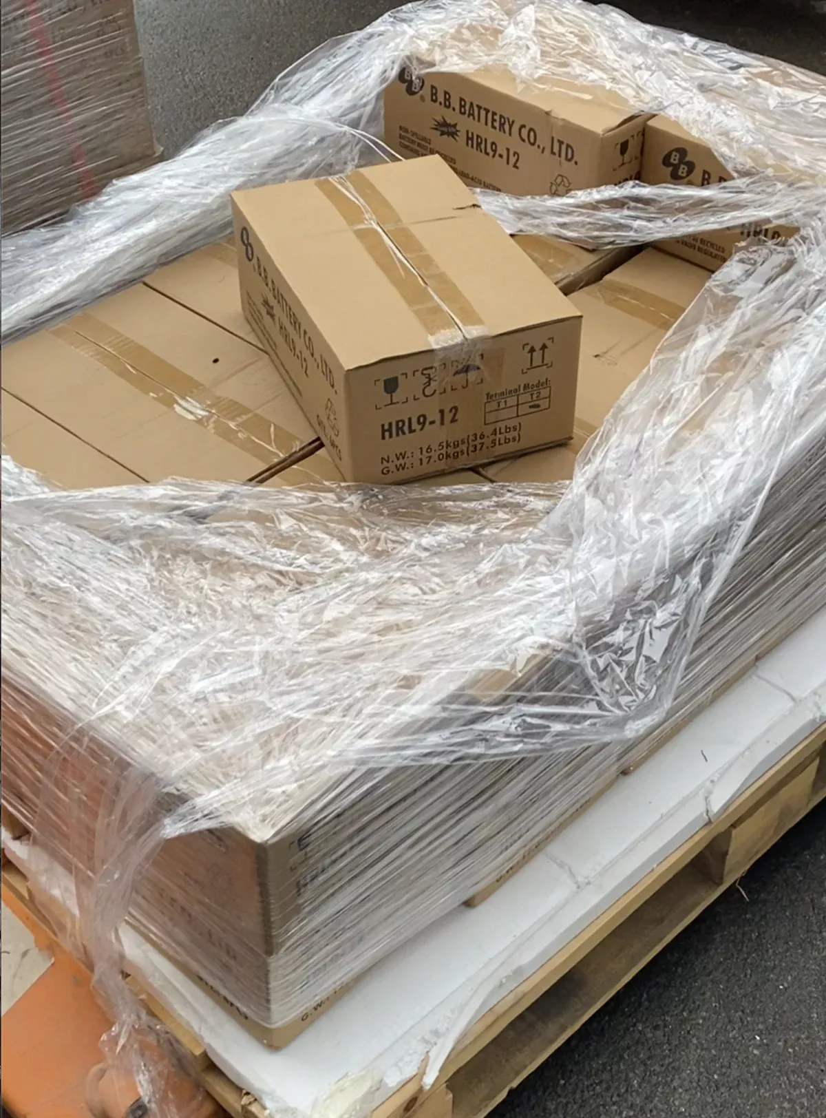 Підготовка до відправки BB Battery HRL9-12 — захисна упаковка та логістика